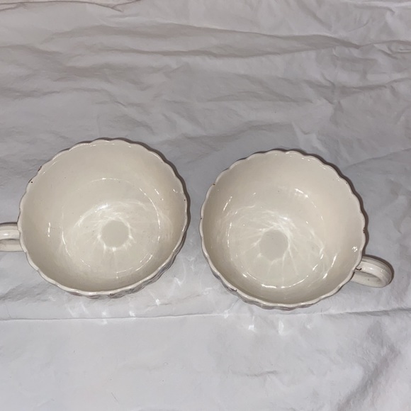 Set of 2 VINTAGE COPELAND SPODE WICKER DALE SCALLOPED & BASKET WEAVE TEACUP